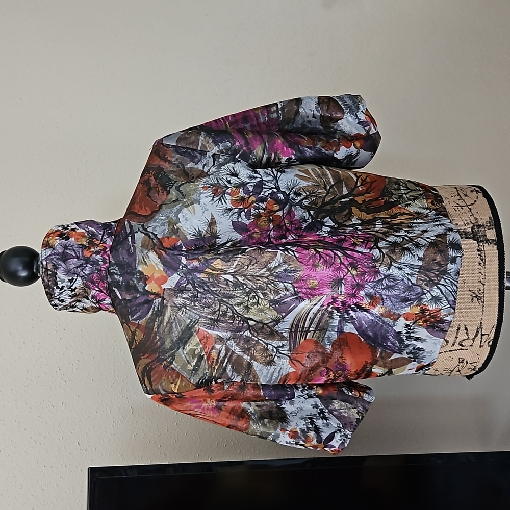 D & Y Cropped Jacket - Picture 8 of 9